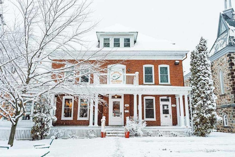 Auberge De Jeunesse Magog-Orford Hostel Buitenkant foto