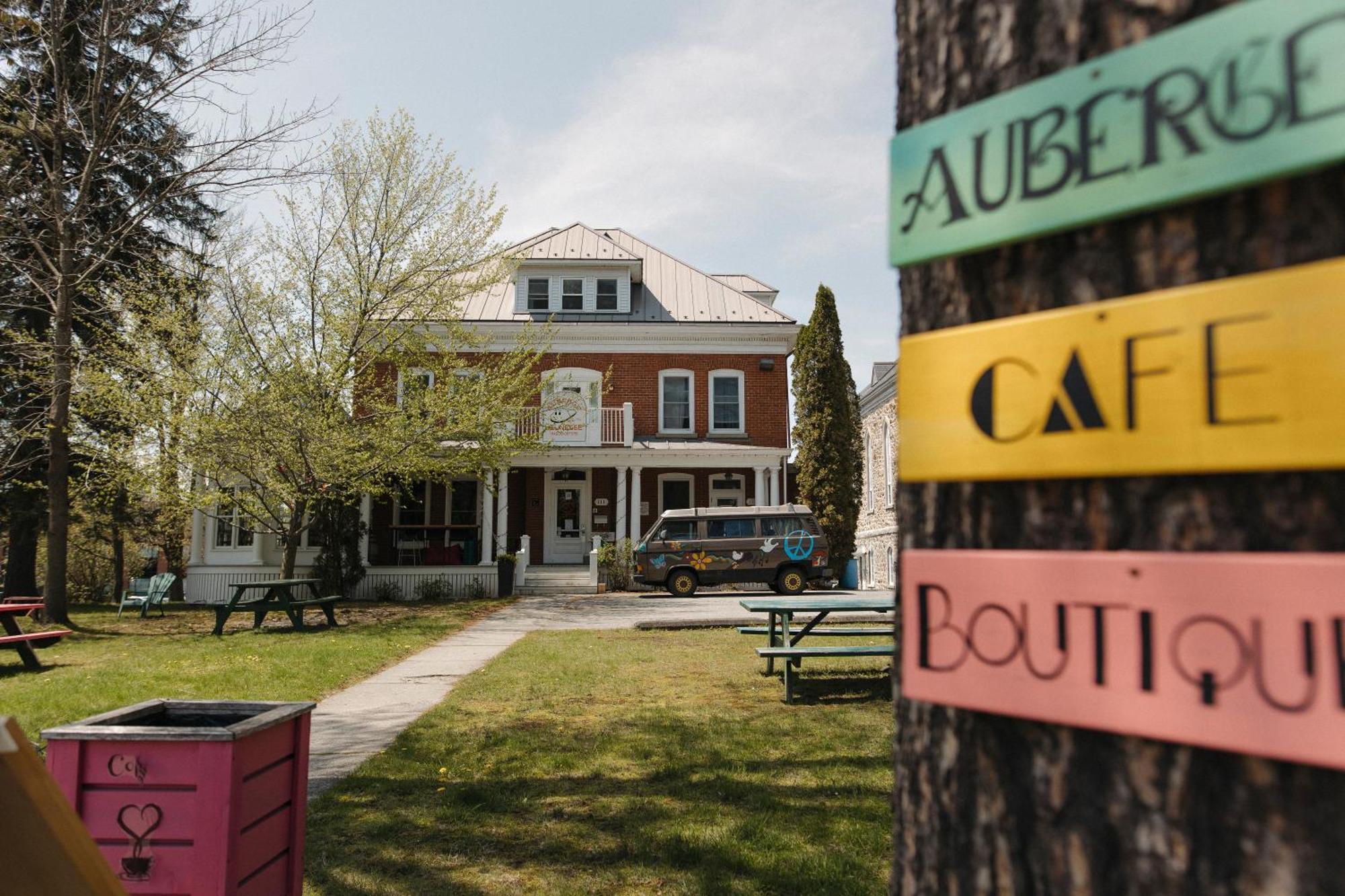 Auberge De Jeunesse Magog-Orford Hostel Buitenkant foto